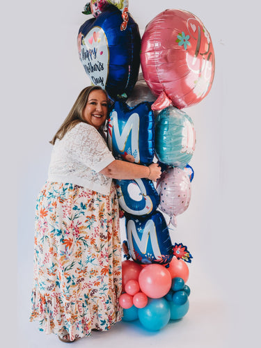 Best MOM Ever Bouquet | Mother's Day 2024 - Lush Balloons