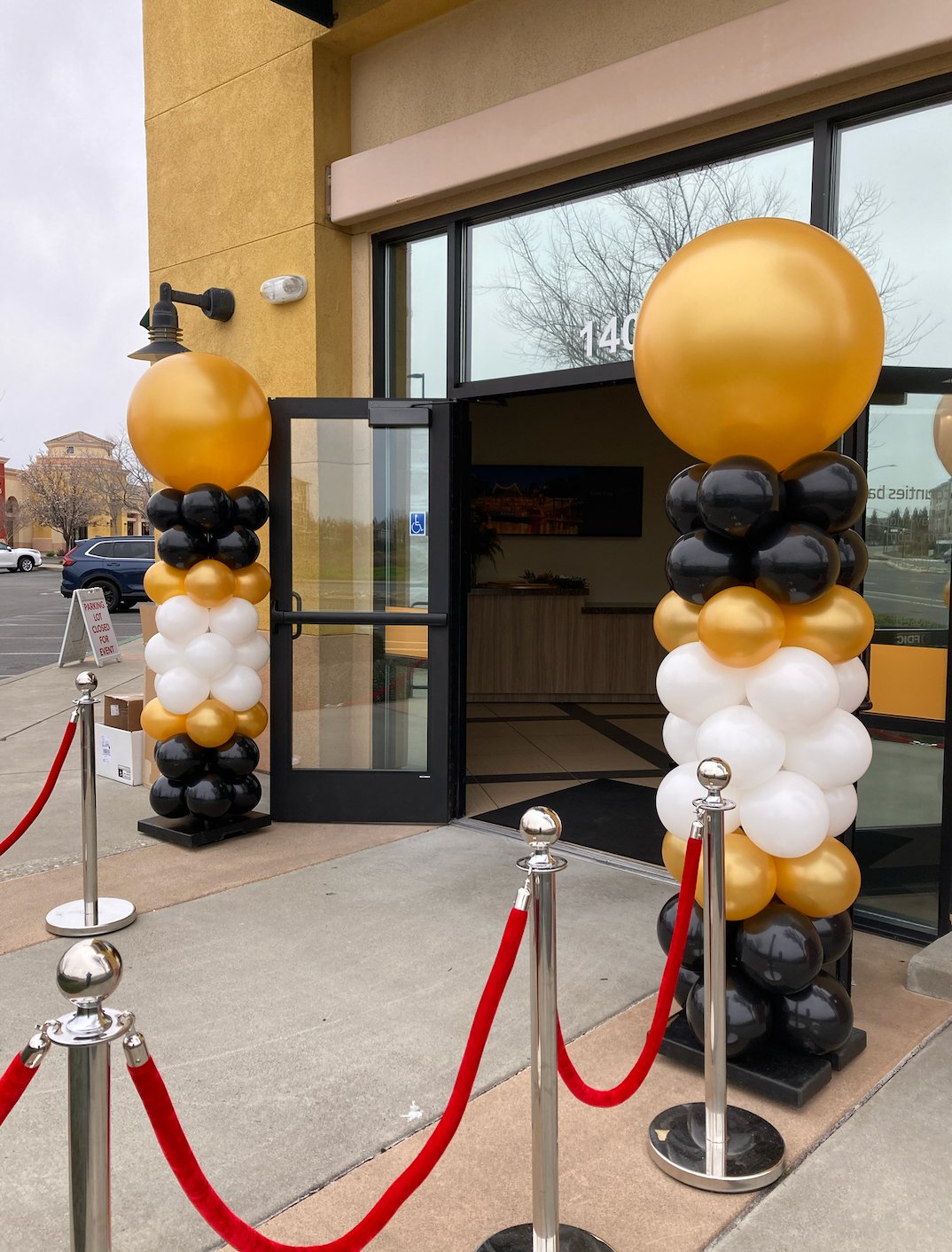Balloon Coluns Classic Balloon Column Rental – Lush Balloons