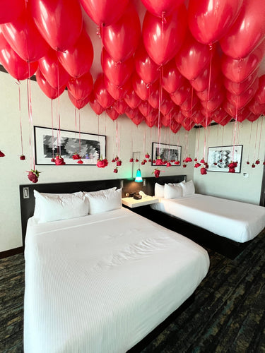 Floating Roses Room Decor - Lush Balloons
